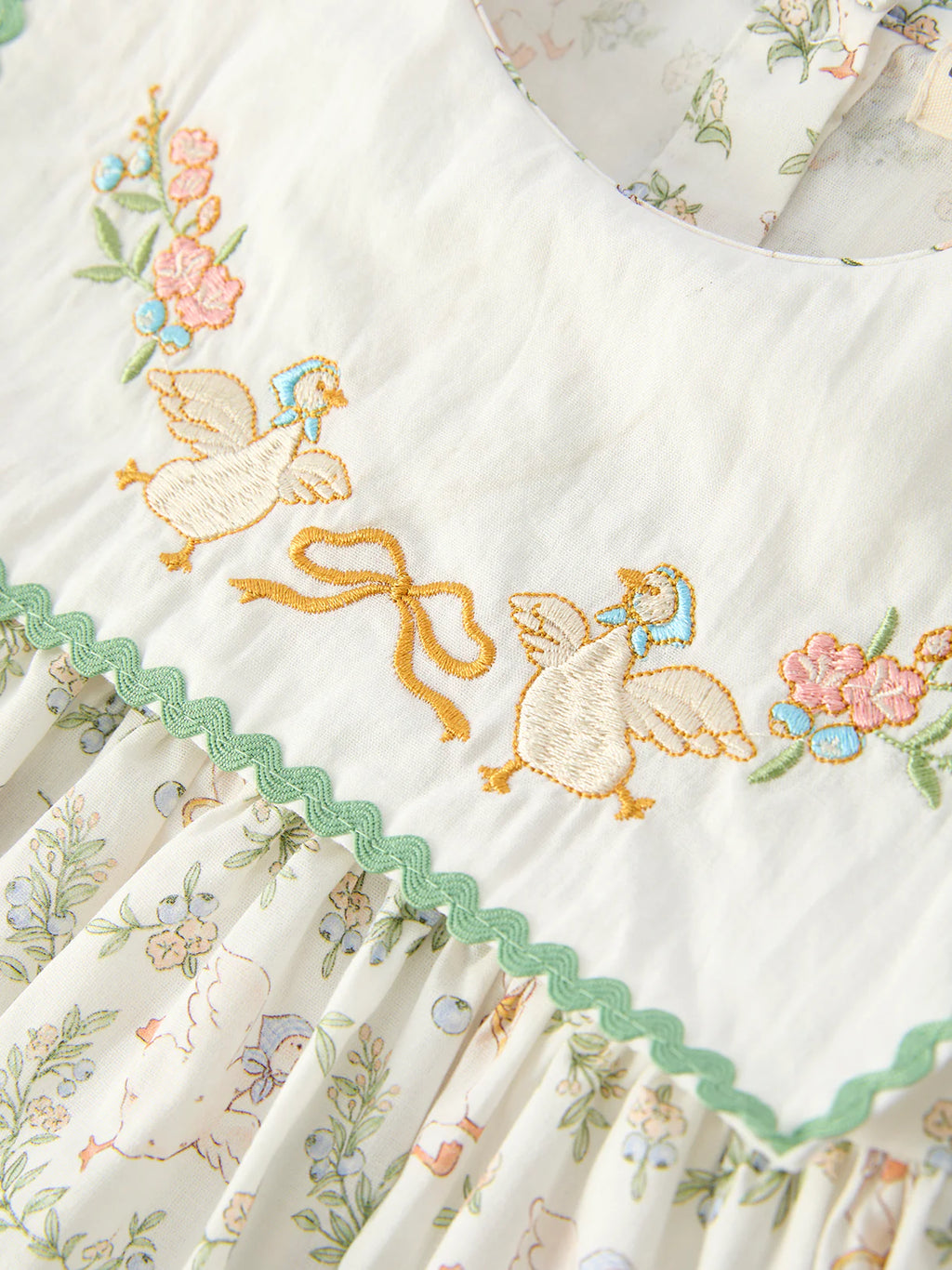 Vintage Floral Duck Embroidery Spring Girls Dress